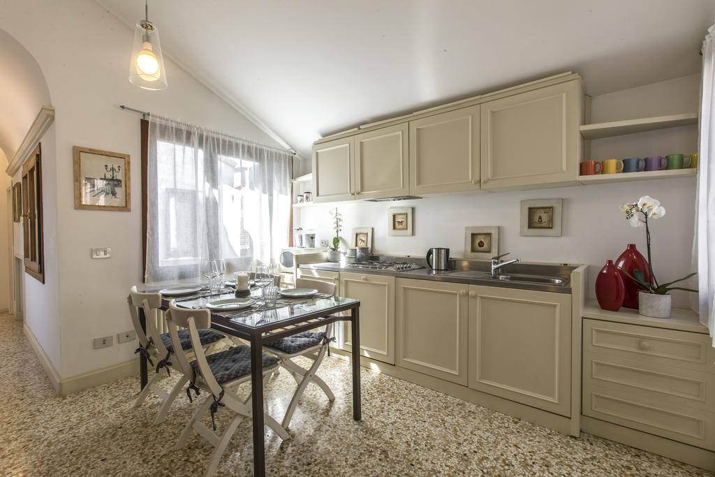 Lovely Venetian Apartment Luaran gambar